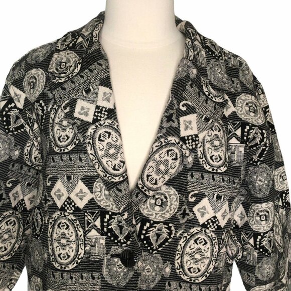 Chicos Design Blazer Jacket Womens Size 2 Black White Embroidered Button - Picture 3 of 7